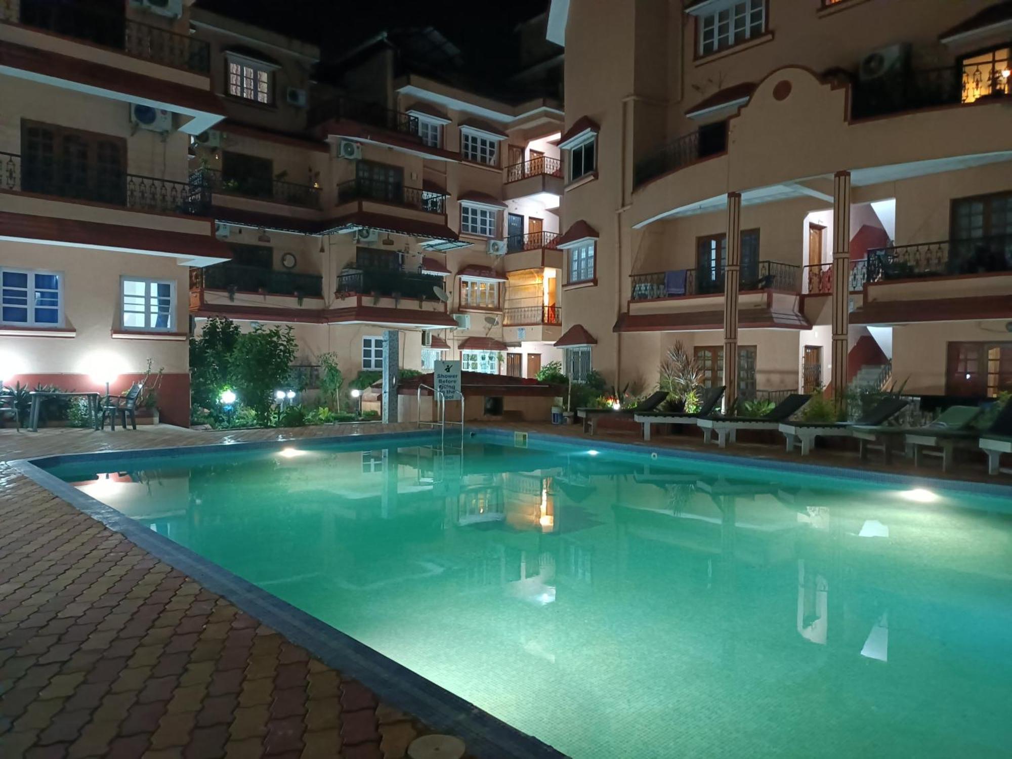 Saldanha Kyle Gardens Apartment Calangute Bagian luar foto